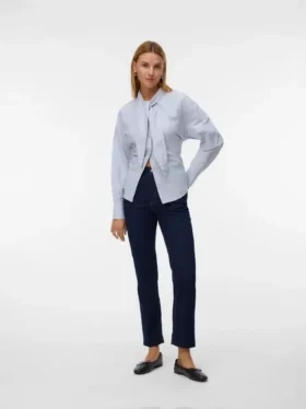 Awalice High Rise Mom Fit-Jeans