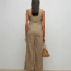Awayah skreddersydd vest