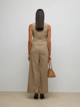 Awayah skreddersydd vest