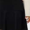Awjusti kort skjørt med høy midje