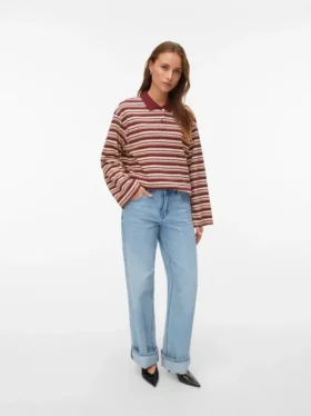 Awrena-jeans med middels høy midje og vid passform