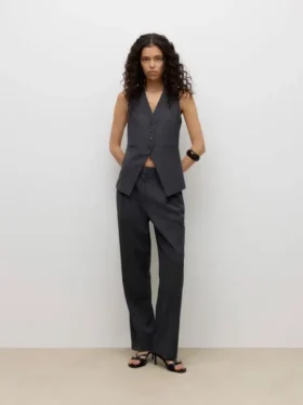 Awviga skreddersydd vest