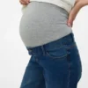 Jeans med utvidet passform, middels høy midje og bootcut