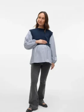 Jeans med vanlig passform, middels høy midje og bootcut