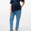 Jeans med vanlig passform og middels høy midje
