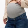 Jeans med vanlig passform og middels høy midje