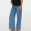 Jeans med vid benpassform