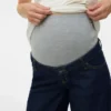 Jeans med vid benpassform
