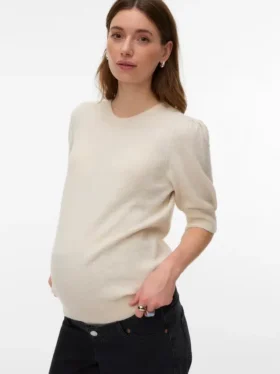Pullover med normal passform, rund hals og ribbede mansjetter
