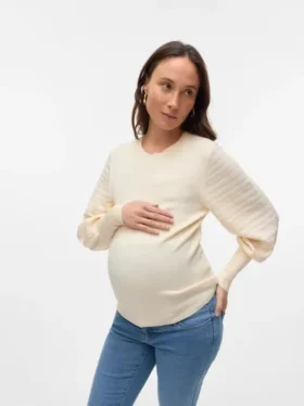 Pullover med rund hals og normal passform