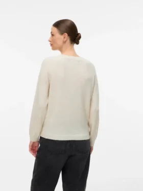 Pullover med rund hals og normal passform