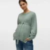 Pullover med rund hals og normal passform