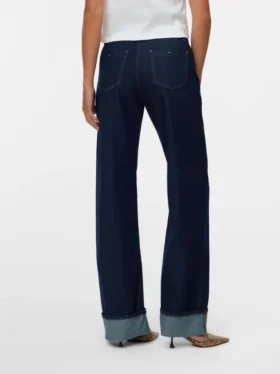 Snrancy-jeans med middels høy midje og vid passform