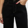 Snrancy-jeans med middels høy midje og vid passform