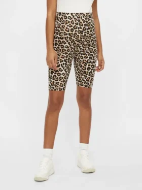 Tettsittende shorts