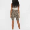 Tettsittende shorts