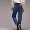 Topshop-jeans med høy midje og «mom fit»