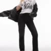 Topshop-jeans med høy midje og rett passform