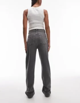 Topshop-jeans med høy midje og rett passform