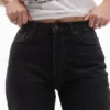 Topshop-jeans med høy midje og rett passform