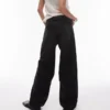 Topshop jeans med lav midje og avslappet passform