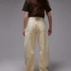 Topshop jeans med middels midje og barrel-passform