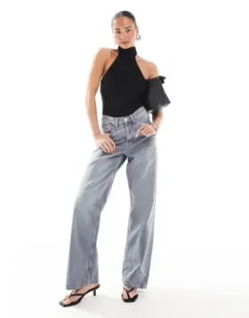 Topshop jeans med middels midje og løs passform