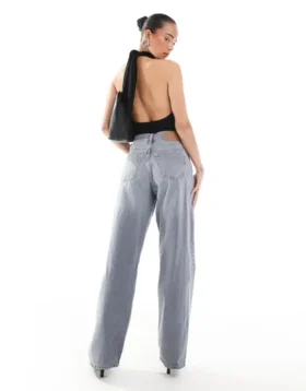 Topshop jeans med middels midje og løs passform