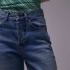 Topshop jeans med middels midje og løs passform