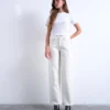Tscinch-jeans med lav midje og vid passform