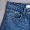 Tscinch-jeans med lav midje og vid passform