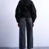 Tscinch-jeans med lav midje og vid passform