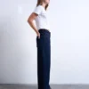 Tscinch-jeans med lav midje og vid passform