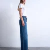 Tscinch-jeans med lav midje og vid passform