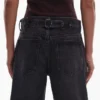 Tscinch-jeans med lav midje og vid passform