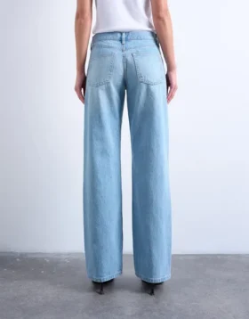 Tsember-jeans med lav midje og vid passform