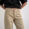 Tsember-jeans med lav midje og vid passform