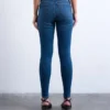 Tsjamie-jeans med høy midje og smal passform