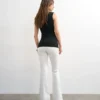 Tsjamie jeans med utvidet passform