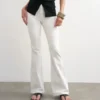 Tsjamie jeans med utvidet passform
