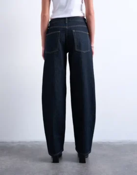 Tslowrie jeans med lav midje og løs passform
