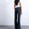 Tsmarie jeans med middels høy midje og utvidet passform