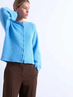 Tsnyla strikk cardigan