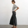 Tsvera High Rise Wide Fit – korte Jeans