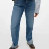 Vmallison-jeans med middels høy midje og rett passform