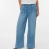 Vmallison jeans med middels høy midje og vid passform