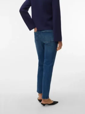 Vmamara jeans med middels høy midje og rett passform