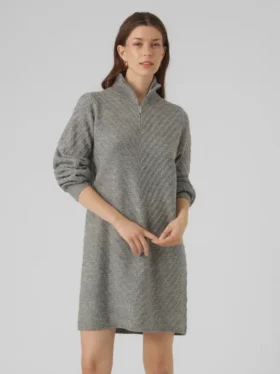 Vmanjastinna midikjole