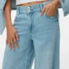 Vmannet jeans med middels høy midje og vid passform