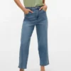 Vmbetty-jeans med høy midje og «mom fit»